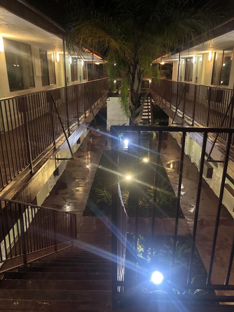 Hotel Primera San Diego Buitenkant foto